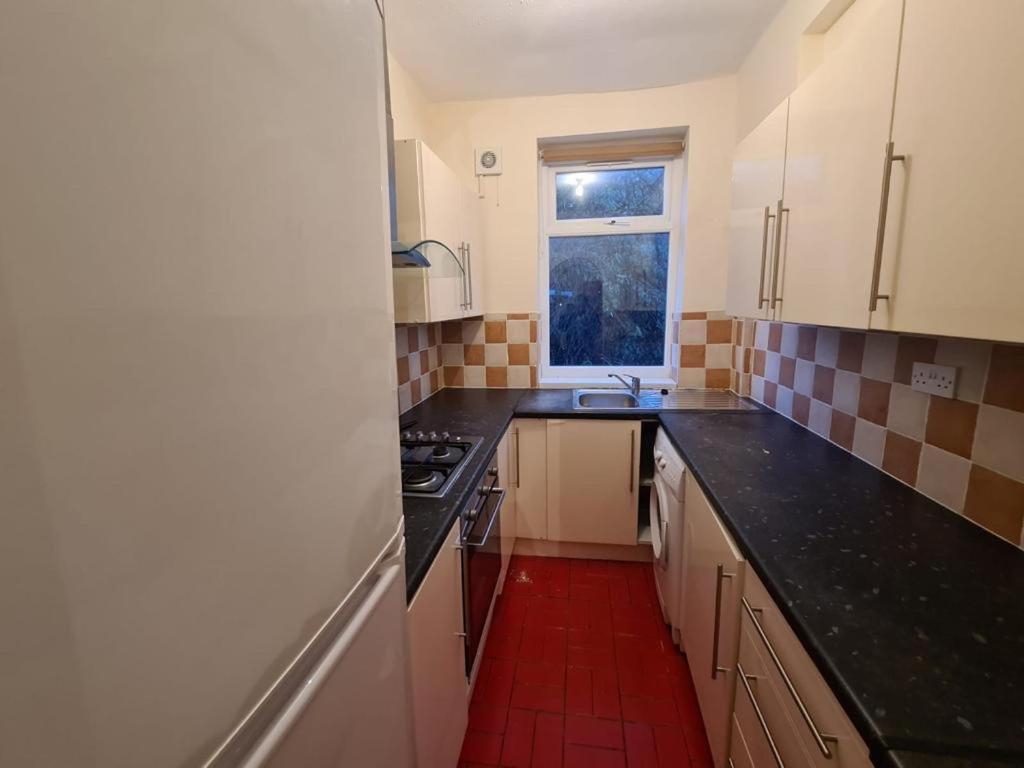 Budget Double En-Suite Bedroom Σέφιλντ Εξωτερικό φωτογραφία