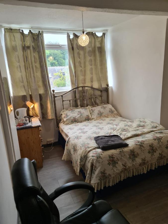 Budget Double En-Suite Bedroom Σέφιλντ Εξωτερικό φωτογραφία